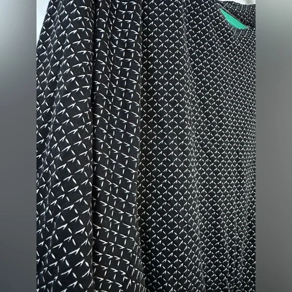 Ann Taylor Loft Dolman Shirt - Picture 2 of 4